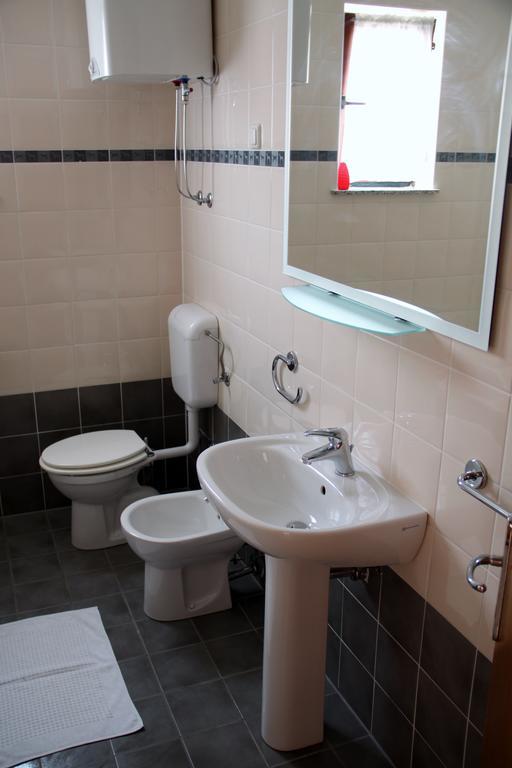 Apartments Culjak Rab Rab Town Zimmer foto